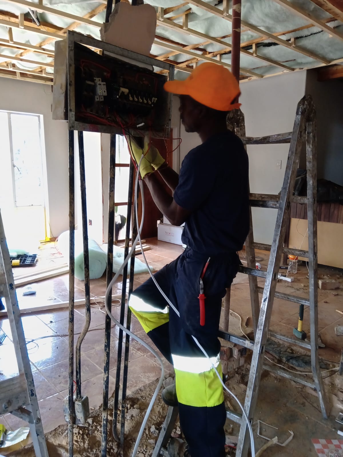 WhatsApp Image 2025-03-05 at 11.23.54_a4f0a4a1 WhatsApp Image 2025-03-05 at 11.23.54_a4f0a4a1